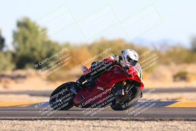 media/Dec-07-2024-CVMA (Sat) [[21c5f1ef85]]/Race 11-Amateur Supersport Open/